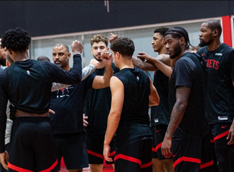 Rockets' preseason plan: Ethan Adams to play first game, rest for second; Durant available for all games