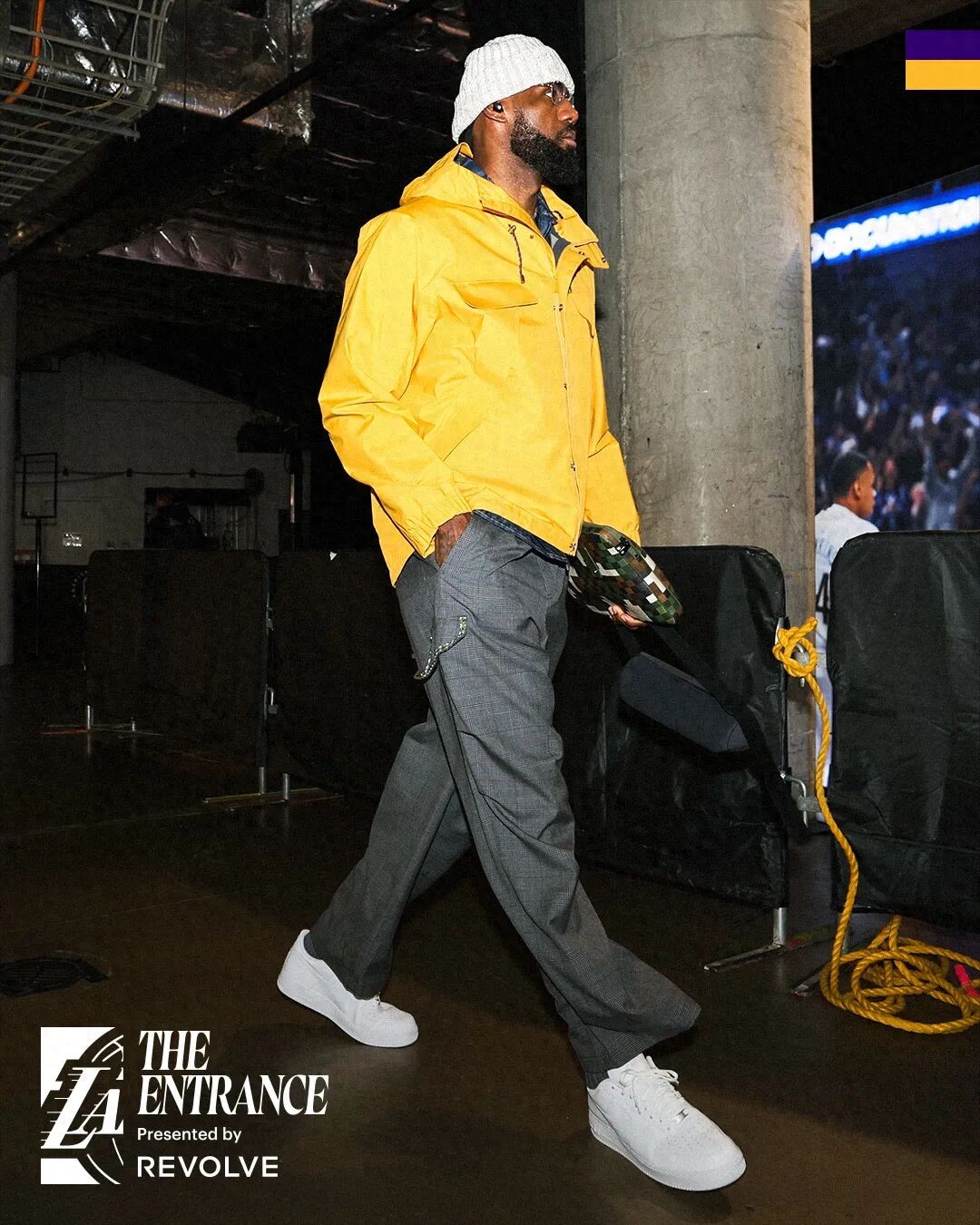 Match Report: Lakers come back to beat the Mavericks, Ayton was too sluggish today, even LeBron was stunned