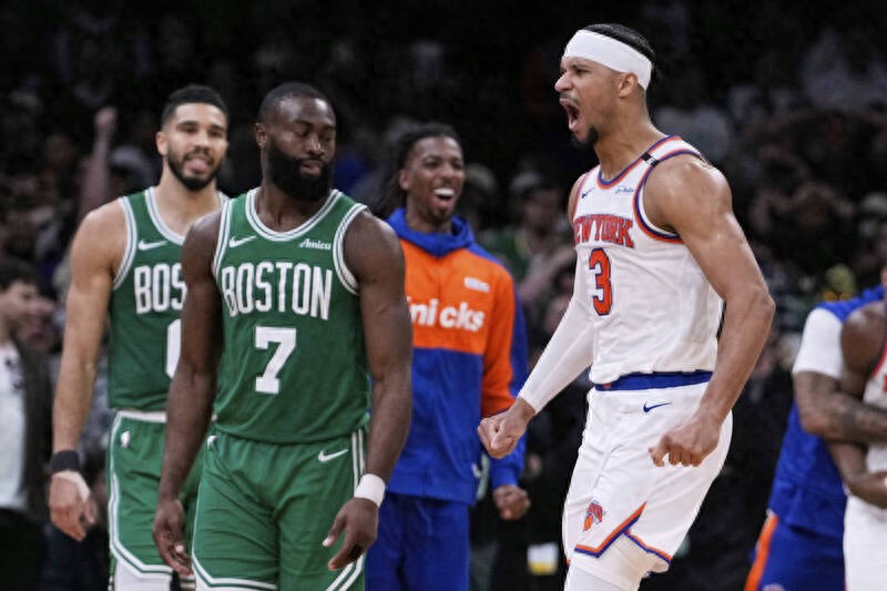 At the press conference after the G2 reversal win in the second round of the NBA playoffs, Harness took out the takeaway, and Brunson shook his head helplessly