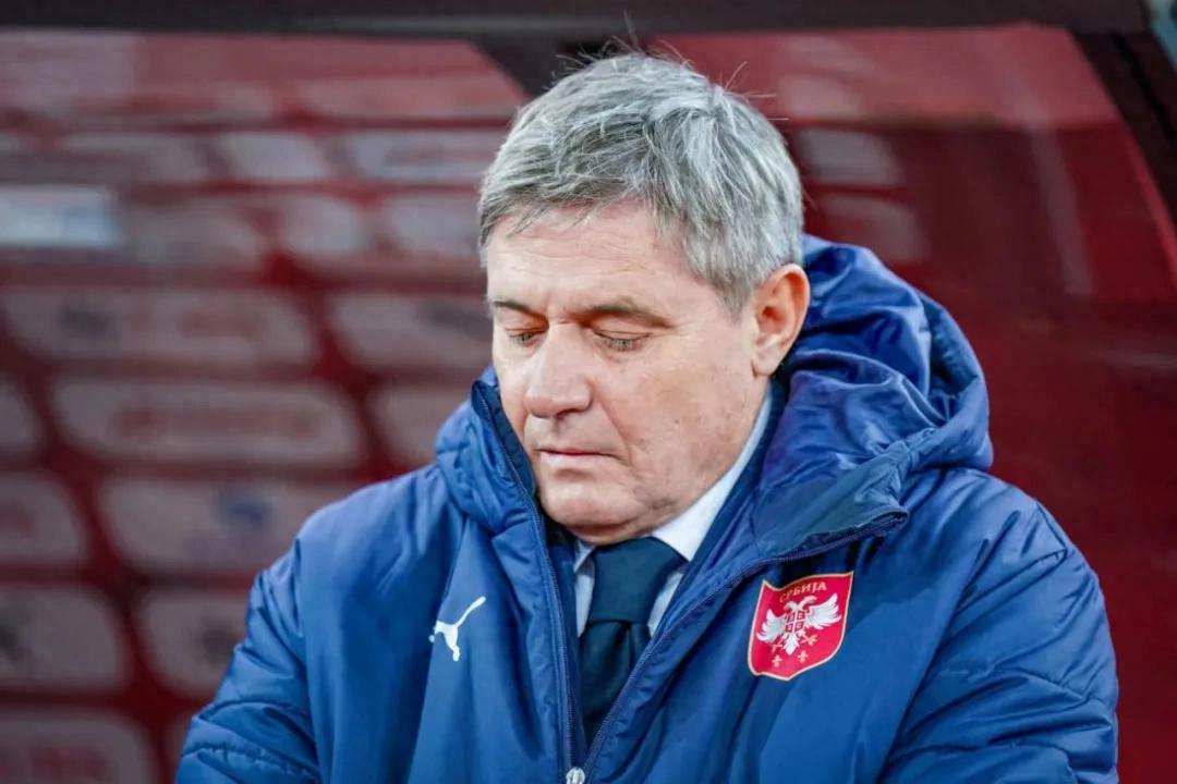 The challenge of World Cup expansion makes choosing national team coaches increasingly difficult.