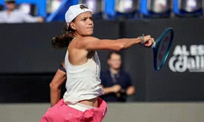 Countdown to comeback! Zheng Qinwen faces Arango in three matches