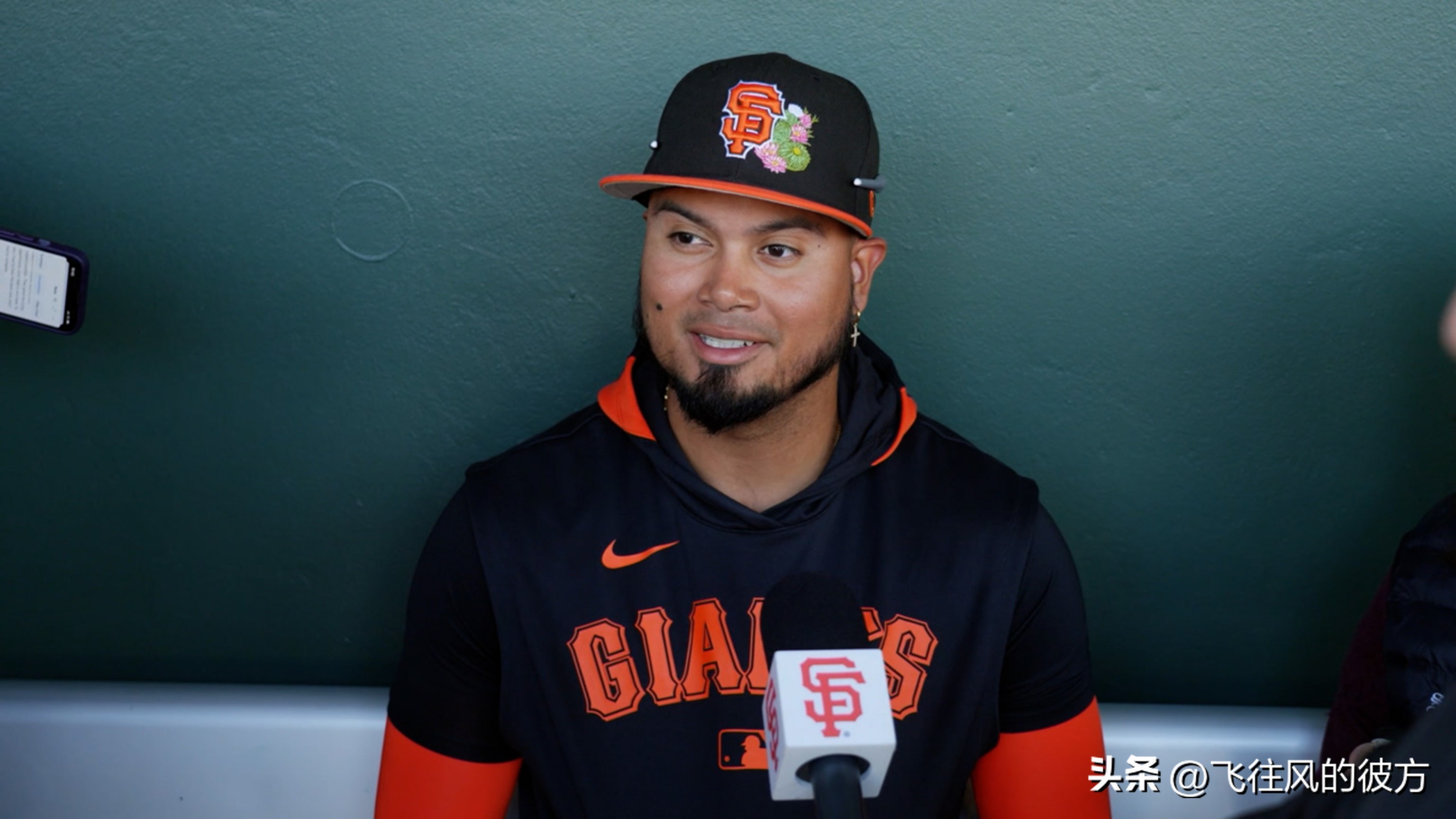 The San Francisco Giants have officially signed three-time batting champion Luis Arraez, who will return to the second base position.