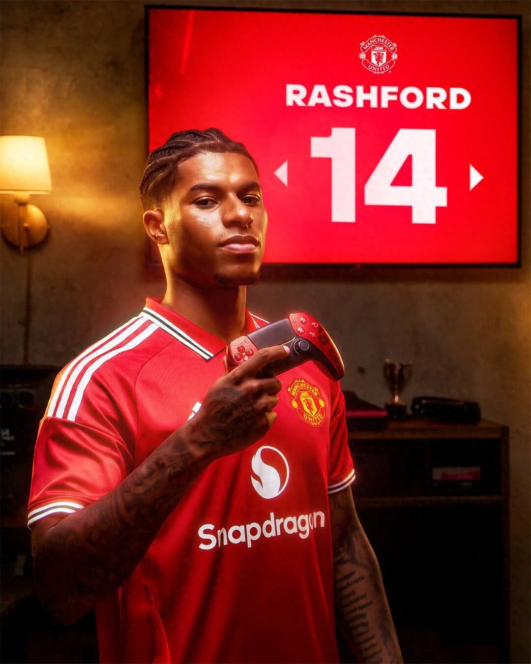 Rashford returns to Manchester United wearing the No.14 shirt! Carrick might have the right instructions, and fans are ready to applaud.