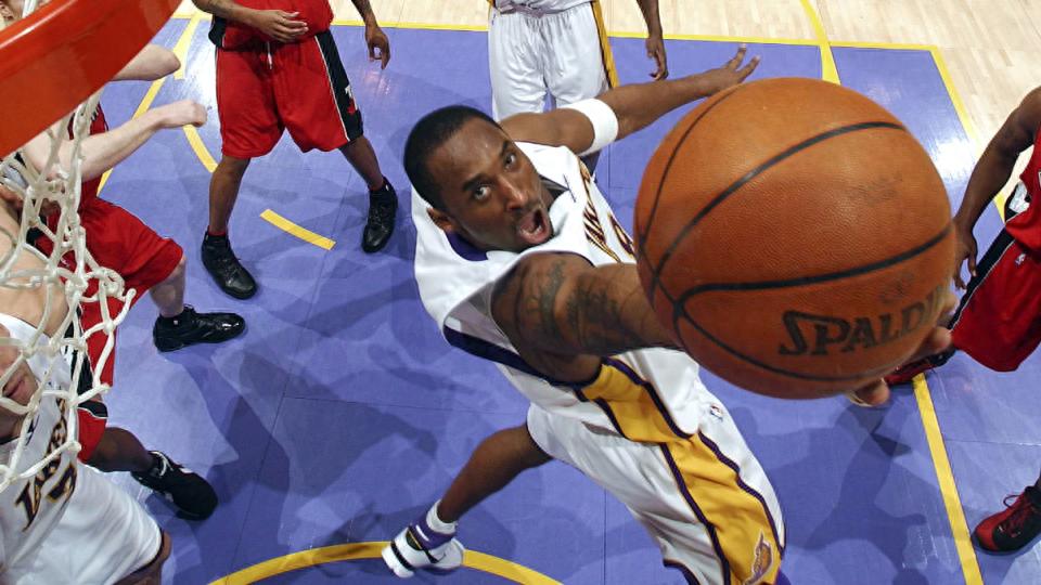 20th Anniversary of Kobe's 81-Point Game! Former Raptors Coach Recalls the Miracle: Tried Every Tactic but Couldn't Stop Him