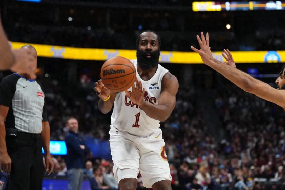 Harden, finally no longer the workhorse