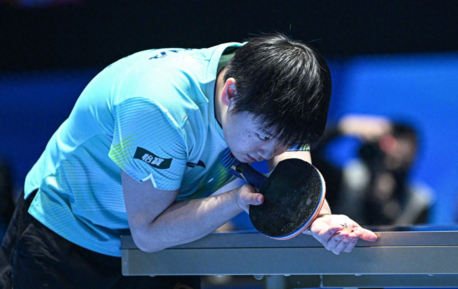 Latest update from the Table Tennis Asian Cup: The Chinese national team has achieved 10 wins, 1 loss, and 1 pending match, showing an outstanding performance.