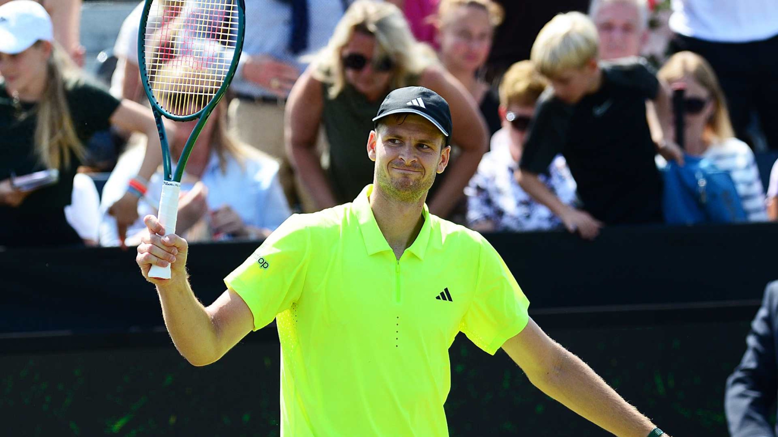 Former Grand Slam semifinalist continues to struggle, losing streak persists, return to peak remains distant.