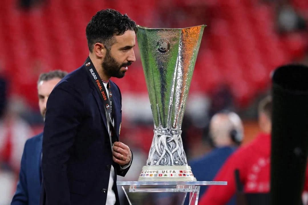 If you miss next season's Champions League, Manchester United is really hopeless?