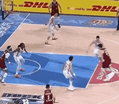 Burst! In the finals, he scored 44 points on 27 shots! The Chinese men's basketball team is a potential naturalized guard