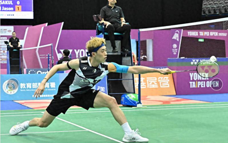 Lin Junyi was upset and stopped in the top 16 of the men's singles at the 2025 Chinese Taipei Badminton Open, and confirmed the defeat in defending his title
