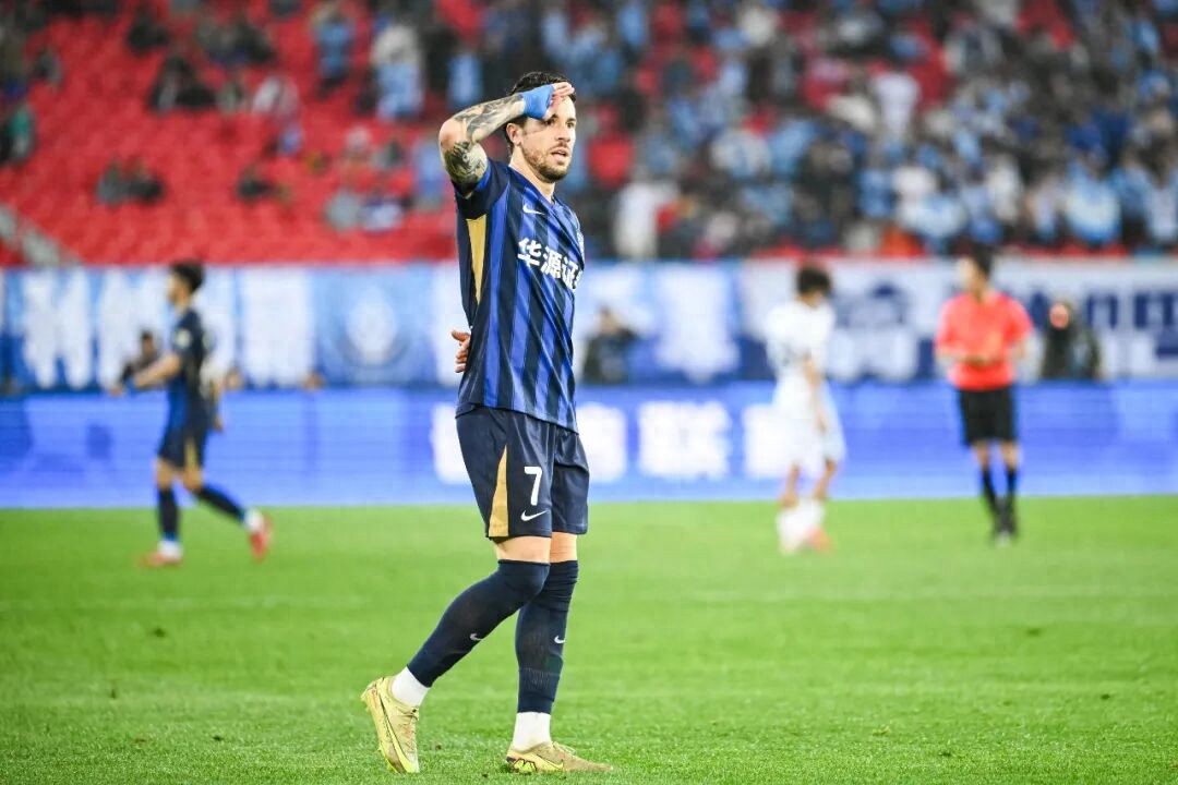 Sauer's return leads foreign trio's explosive performance, Wuhan Three Towns secure a complete victory to restart their points chase!