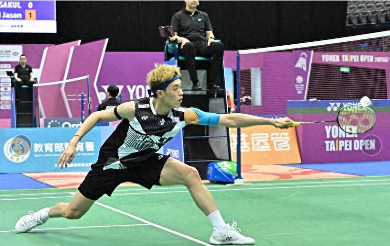 The World Badminton Federation updated the world rankings, and the "left-handed heavy artillery" Lin Junyi became the second brother of Chinese Taipei again