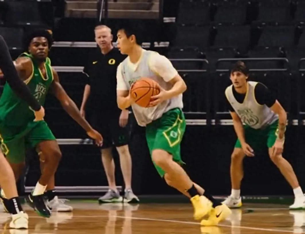 Awesome! Personally taken to the NBA! China&#39;s top scorer truly has talent.