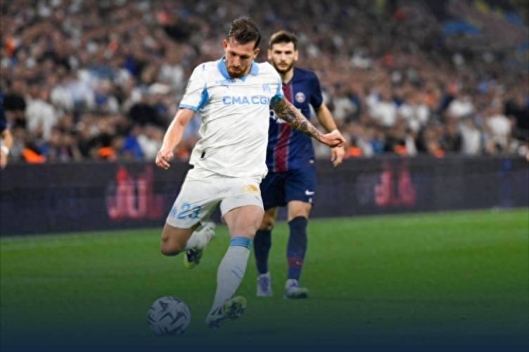 Ballon d&#39;Or winner &amp; second place in the Kopa Trophy absent as Paris loses 0-1 to Marseille in the National Derby, suffering their first defeat of the season