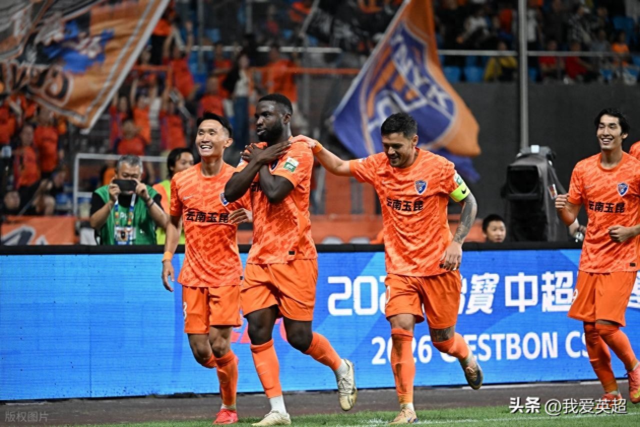 Rongcheng 0-1 Yunkun: Six CSL games without a win, still leads by 13 points; Oscar's header decides, his 16th goal of the season