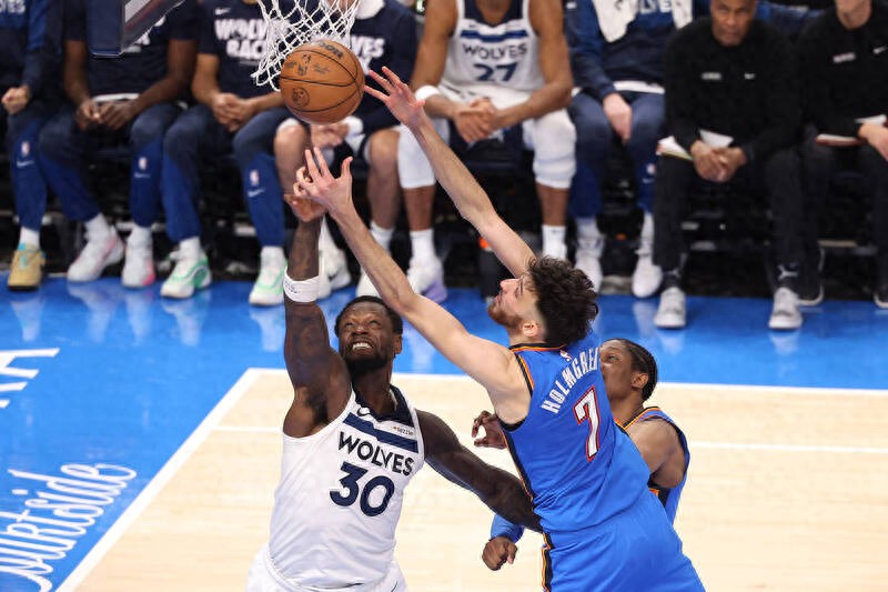 The Timberwolves fell behind 0-2 in the NBA playoffs Western Conference Finals, and Randle and Reed lost their crosshairs