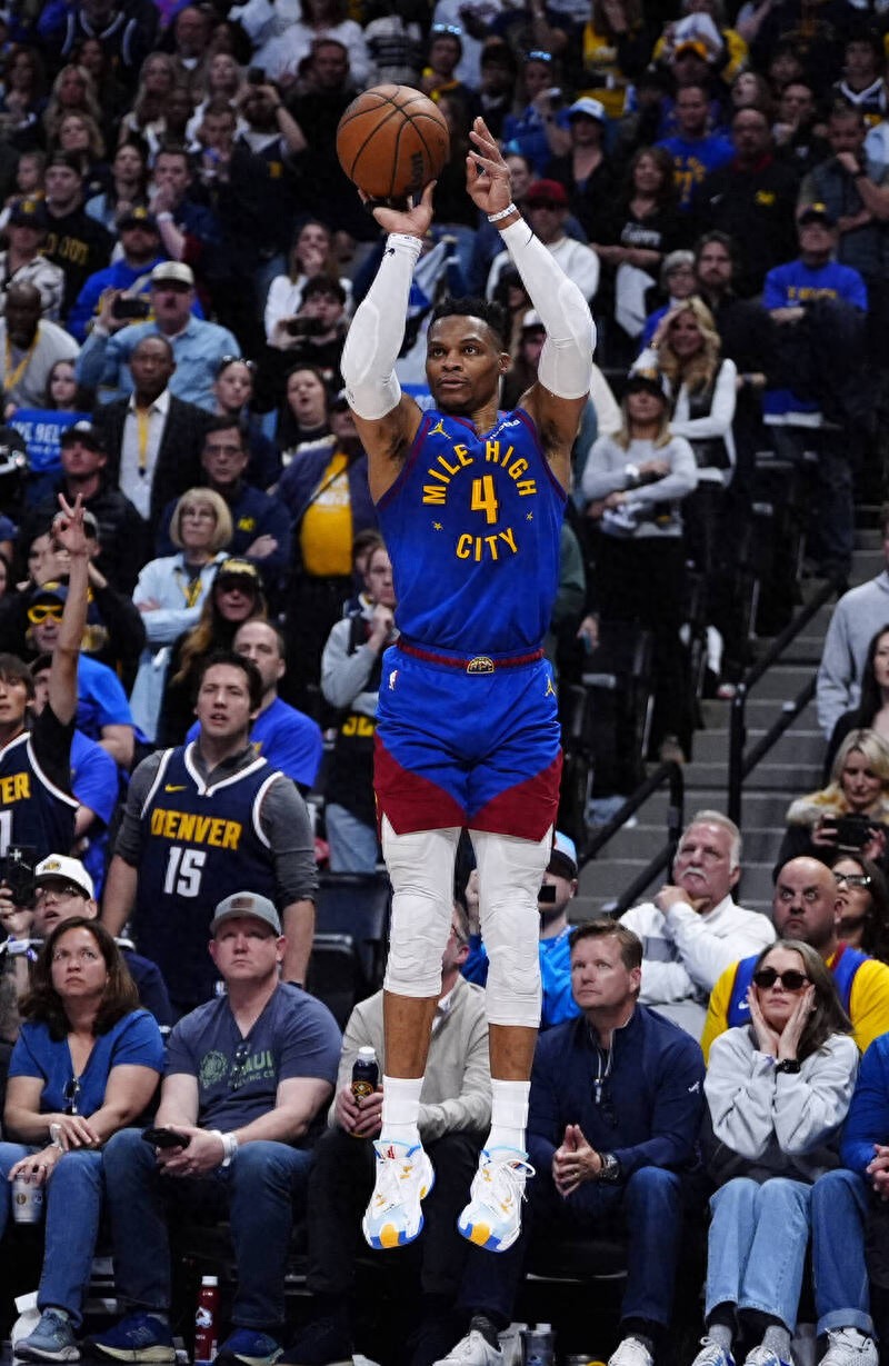 Westbrook showed veteran value, and the Nuggets beat the Clippers in overtime to win the first round of the playoffs G1