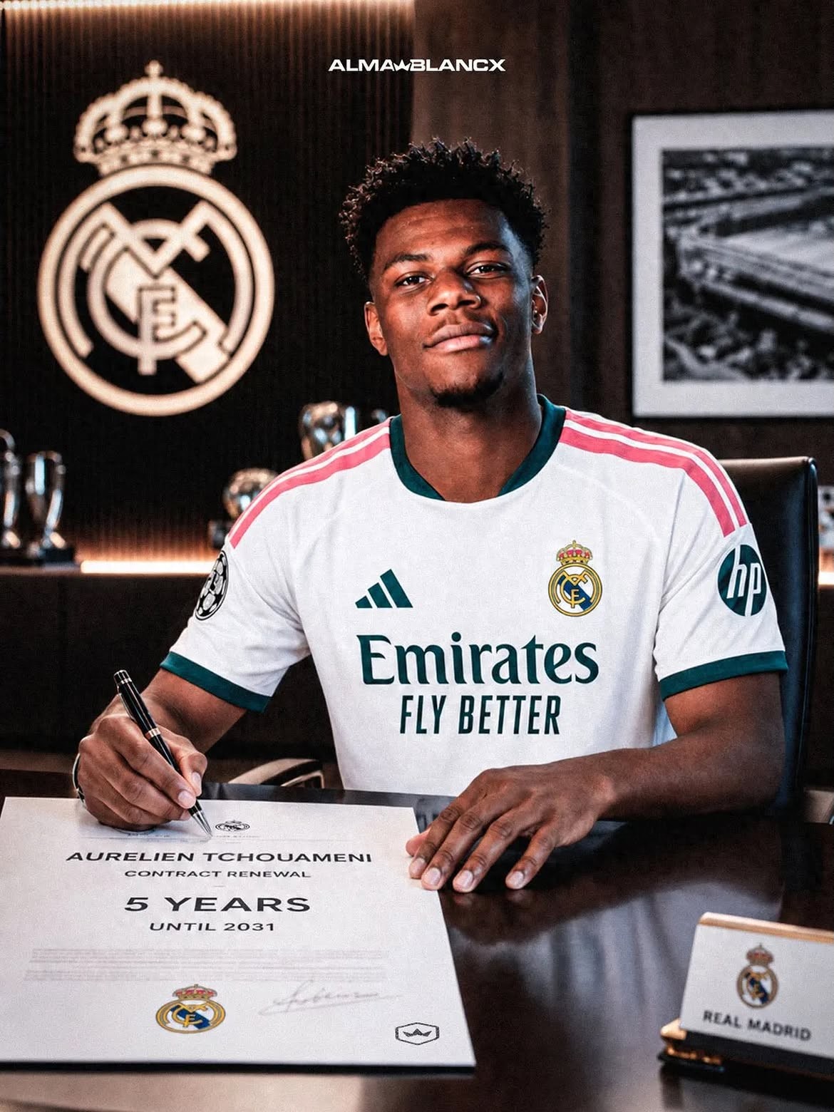 Tchouaméni's contract extension has been confirmed; if Real Madrid sells him, they will demand 100 million euros! Manchester United's signing of him requires two major prerequisites.