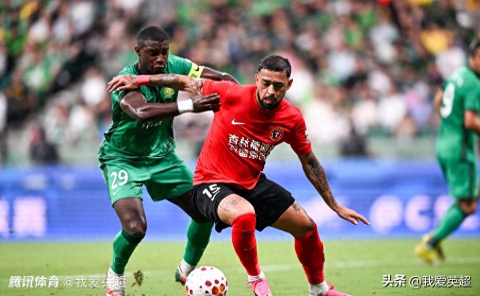 Guoan 1-1 Tieren! Super League's three-match winning streak ends as Sergio breaks the deadlock with a goal, marking his sixth consecutive game contributing to a score, while Bang Bonyu levels the match.