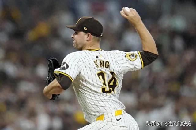 The Padres' starting right-hander Michael King has decided to forgo his $15 million player option for next year and enter free agency.