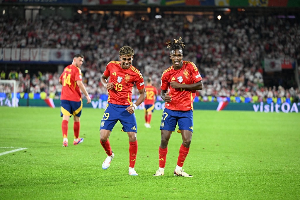 16-year-old super genius pledges loyalty: "I will never join Real Madrid!" Hoping to still be at Barcelona in 5-10 years.