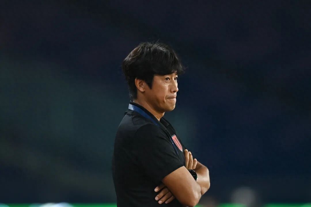 Lost the top spot! From drawing late to being drawn against, Rongcheng falls back to reality