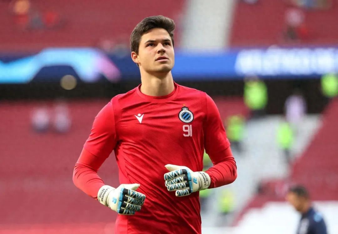 The new goalkeeper candidate for Manchester United is emerging, with a £15 million talent agreeing to join! Onana is making a swift recovery.