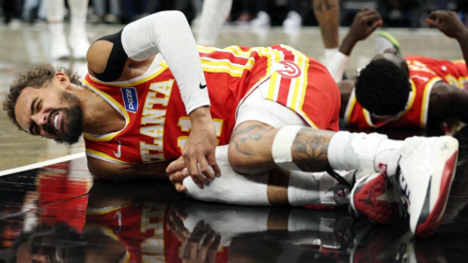 A silver lining in misfortune! Trae Young has a sprain in his right knee&#39;s medial collateral ligament and will be sidelined for at least four weeks with no major structural damage.