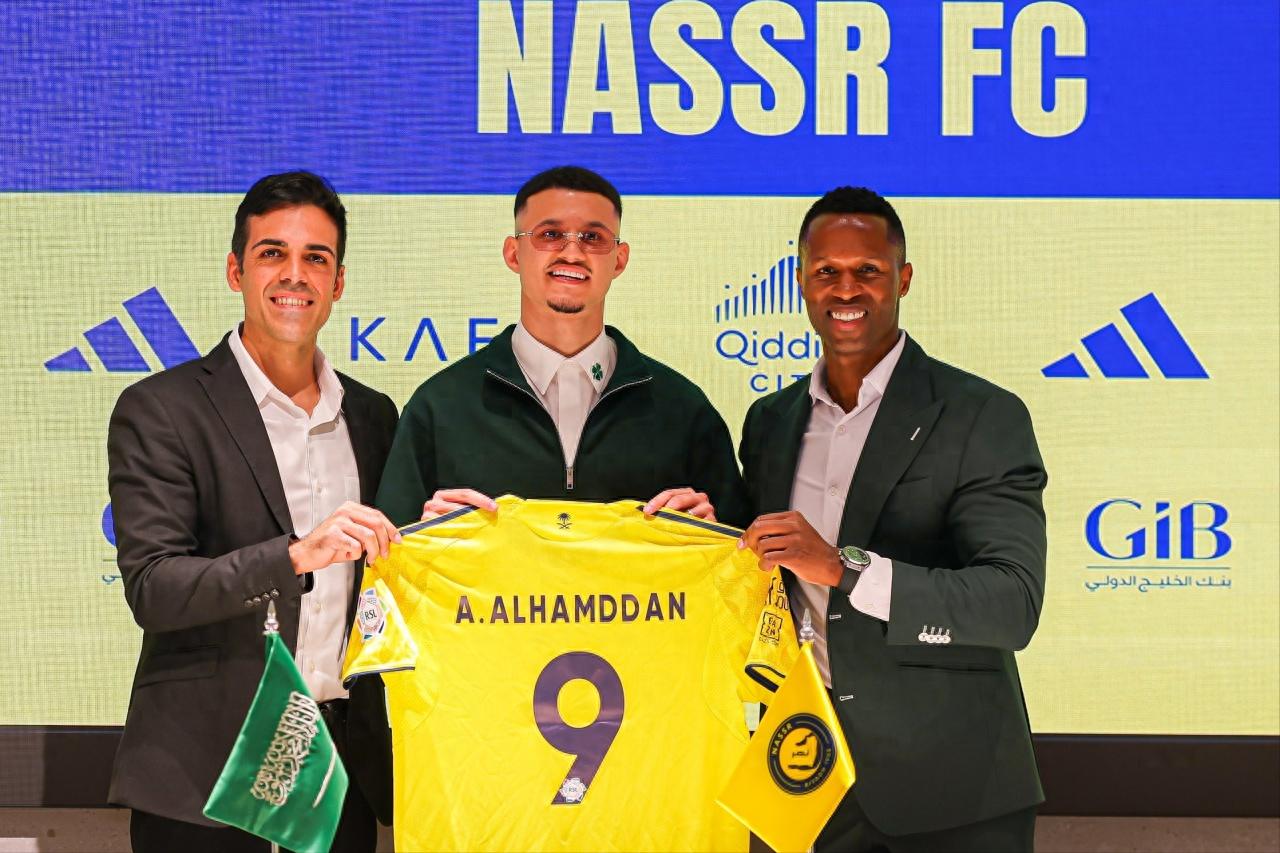 Cristiano Ronaldo was deceived as Al-Nassr signed a new player for the number 9 jersey, while Al-Hilal signed Benzema, who has zero goals and zero assists this season.
