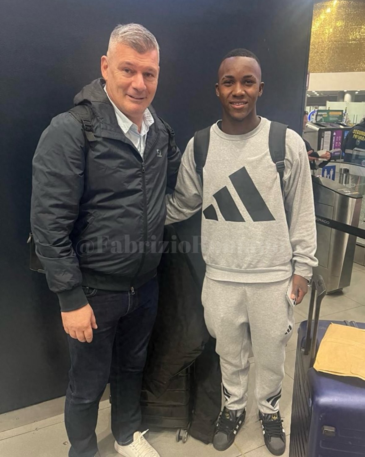 Manchester United to conduct medical for new 'Caicedo' on Sunday! Revealed next season's development plan, Carrick won't use him for now