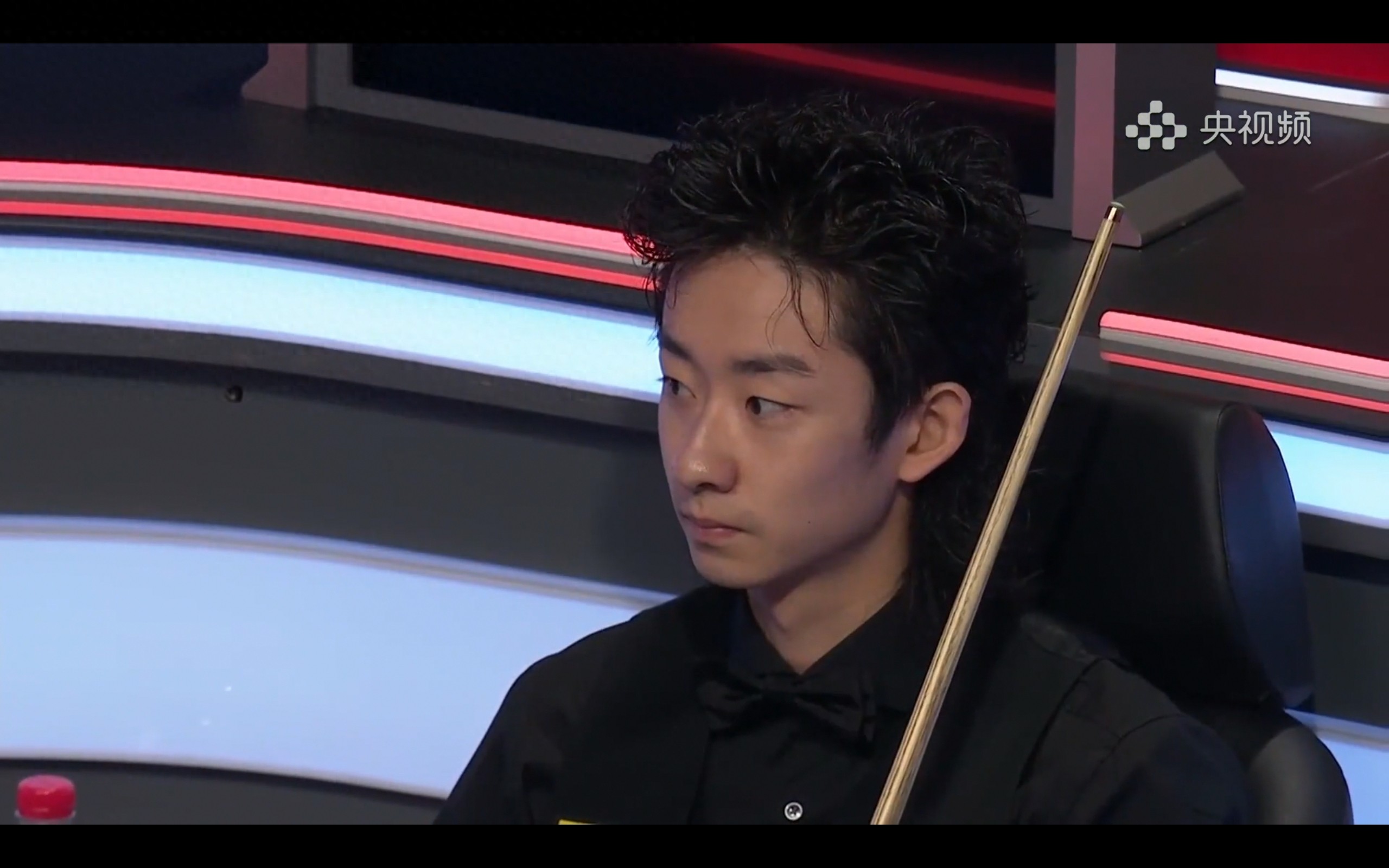 The Snooker UK Championship Round of 16 match between Wu Yize and Neil Robertson is currently live.