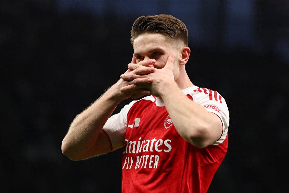 Progressing Amid Doubts: Ødegaard Has Scored 15 Goals This Season, Setting a New Arsenal Record in 8 Years