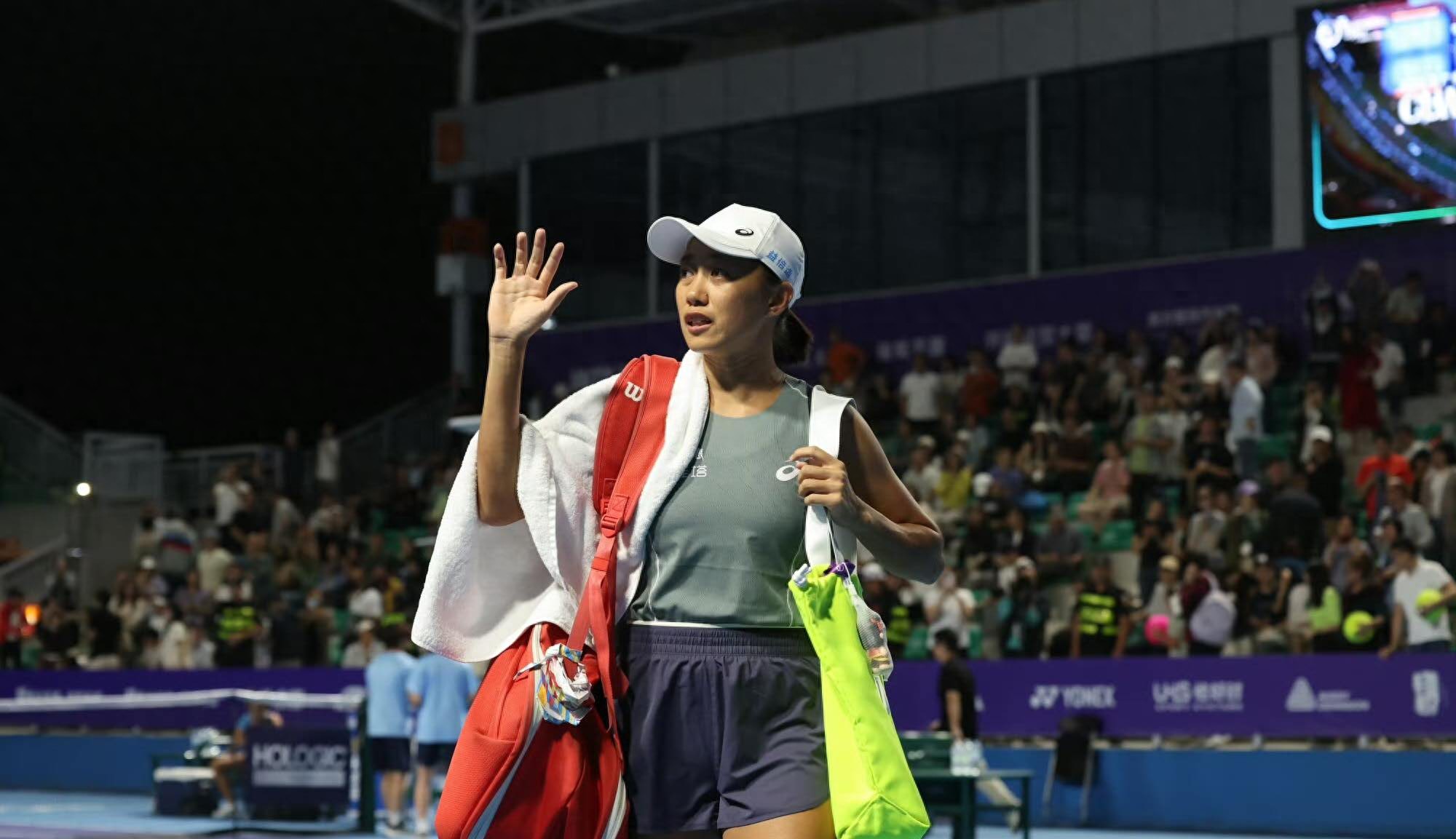 Zhang Shuai's withdrawal from Guangzhou Open still makes her the biggest winner of the Chinese season, is Sun Lulu's first title on the way?