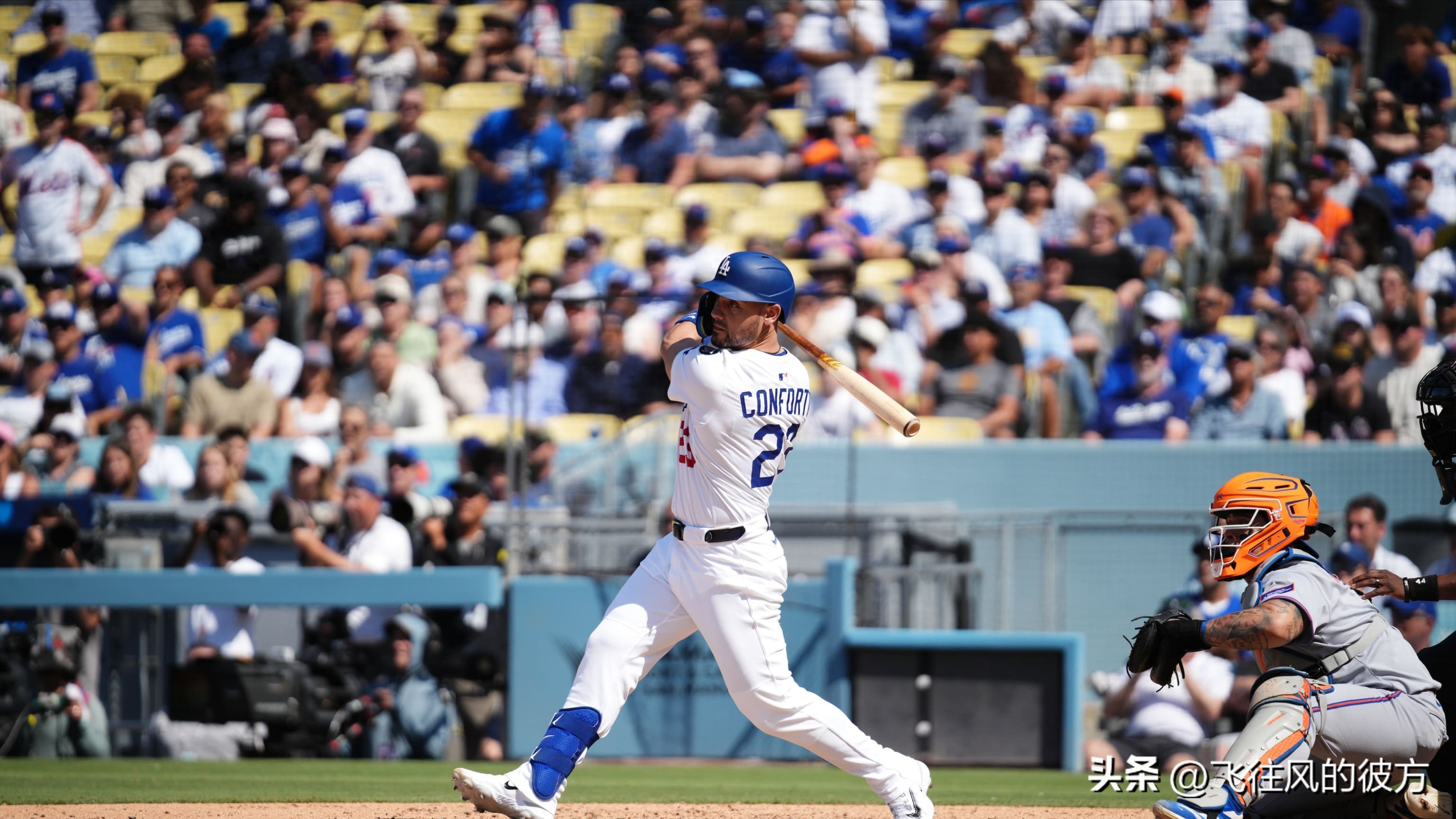 Master Kong finished the low tide of the lap and made a key blow to help the Los Angeles Dodgers win the comeback
