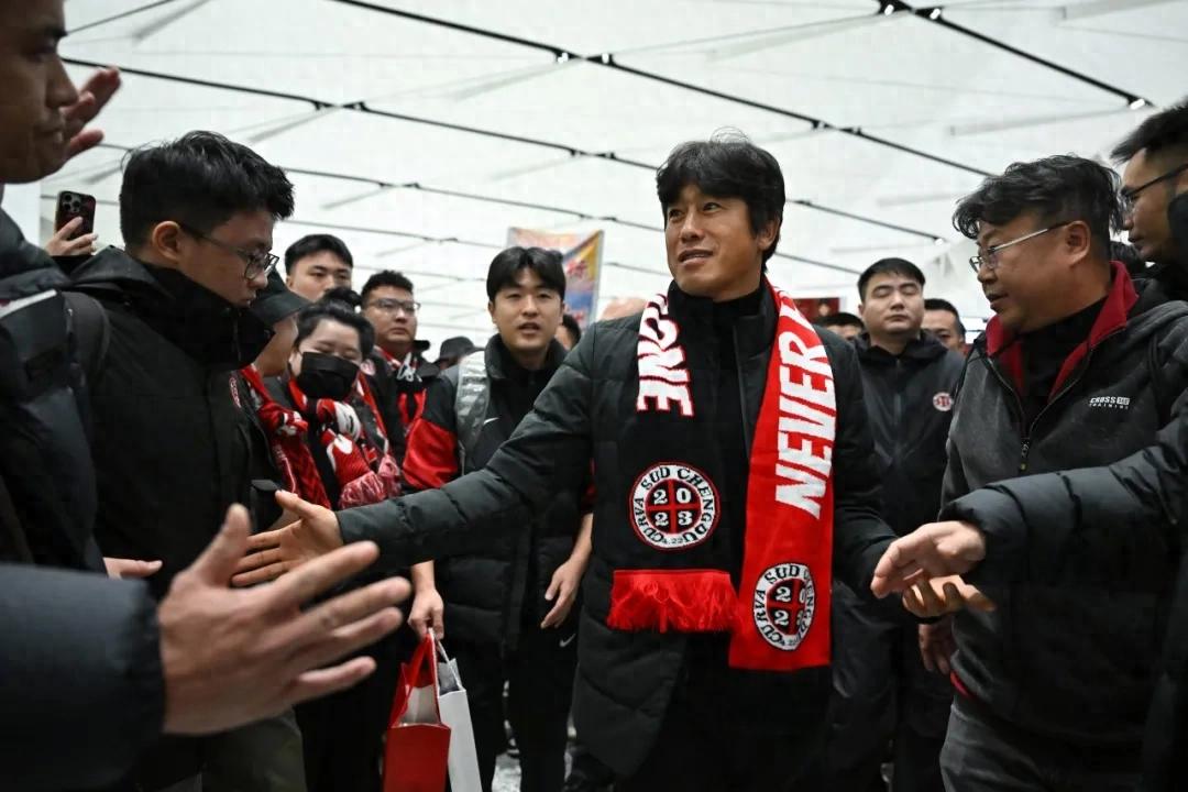 The K League coaching appointments are basically finalized, and coaches like Seo Jung-won must wait for the right opportunity to find new positions.