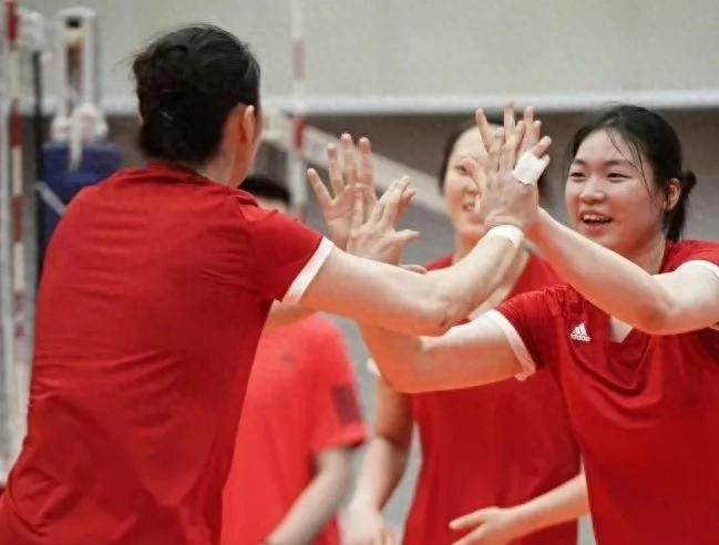 The Chinese women's volleyball team is the first to be released! vs Belgium or 3-1 win, 16-year-old Zhang Zixuan + Chen Houyu take the lead
