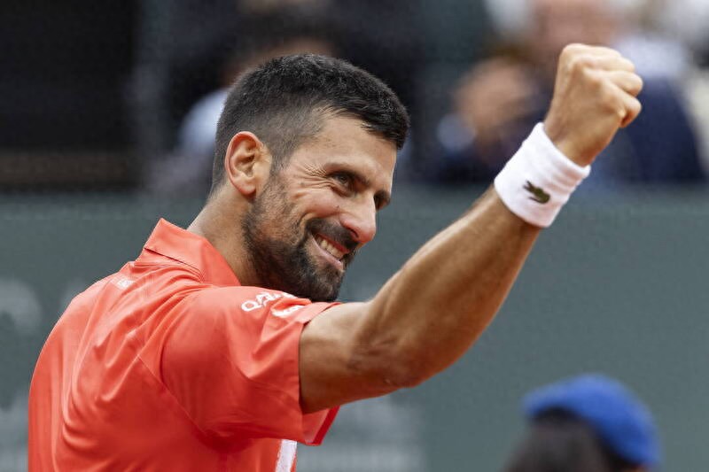 Reaching the quarterfinals of the Geneva clay tournament, Djokovic ended a three-game losing streak and celebrated his 38th birthday