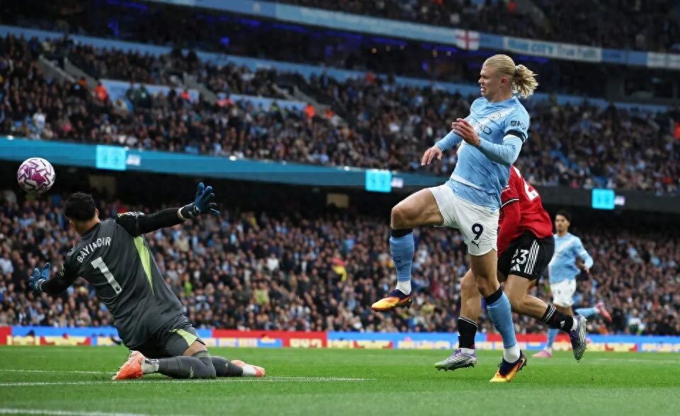 Manchester United 0-3 Manchester City leaves Ferguson frowning! Amolin refuses to change tactics, responds to dismissal prospects