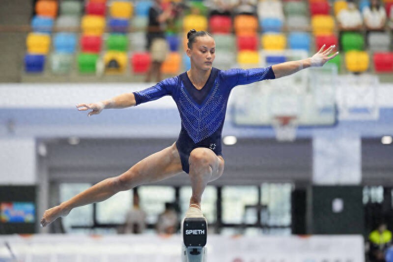 Mixed-race athlete Chen Ruian won the 6th place in the free exercise at the 2025 Women's Gymnastics Asian Championships, aiming for the World Universiade