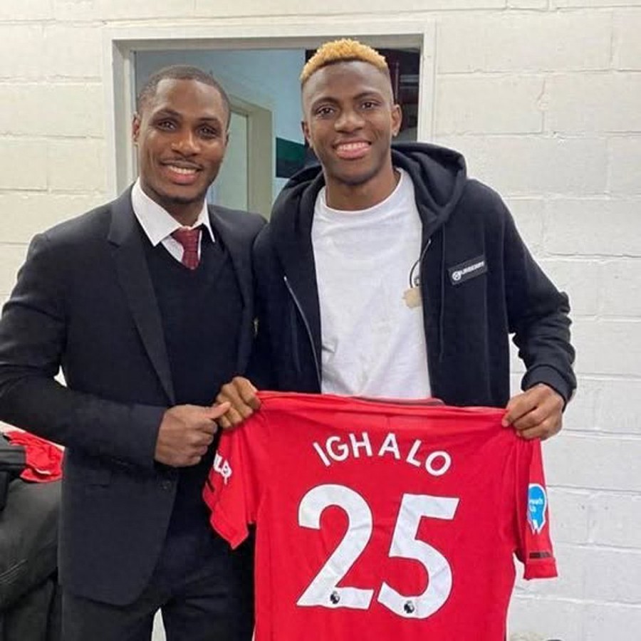 Manchester United continue Osimhen's negotiations, fearing that his high salary will displease B Fei! The center forward has not yet been decided