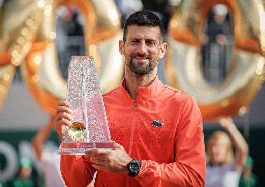 The heart of the HUBI manservant was overflowing, "Fedemu" gathered at the French Open to pay tribute to natto, and the ruble lost the crown and Leba won the cup