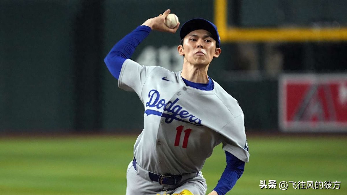 Roki Sasaki once again pitched in relief and struck out the MLB home run leader, Raleigh; Dodgers defeated the Mariners.