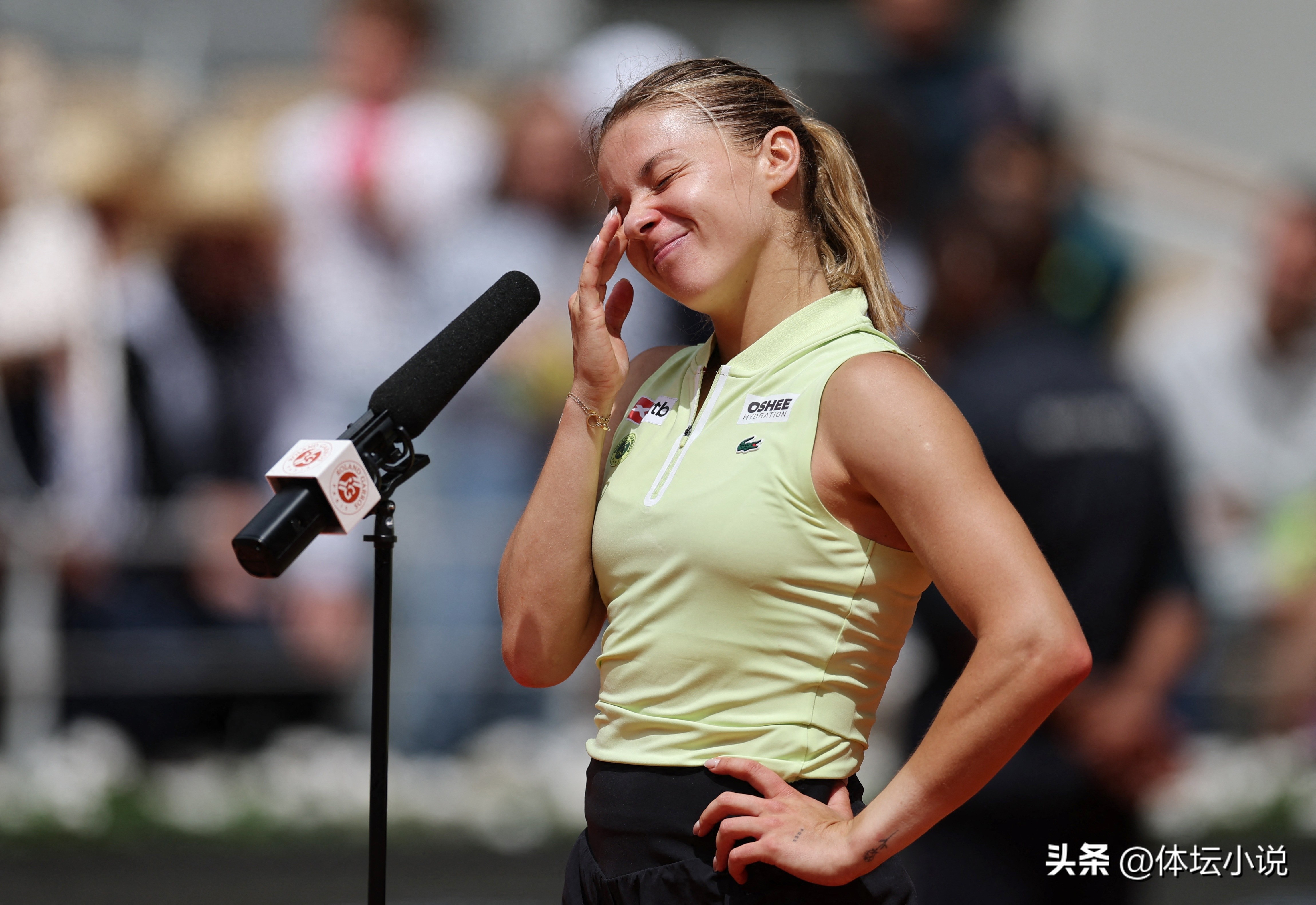 French Open Women's Semifinalists Revealed: Sabalenka's Shock Exit, Zheng Qinwen's Conqueror Storms Through, Semifinal Pairings Included