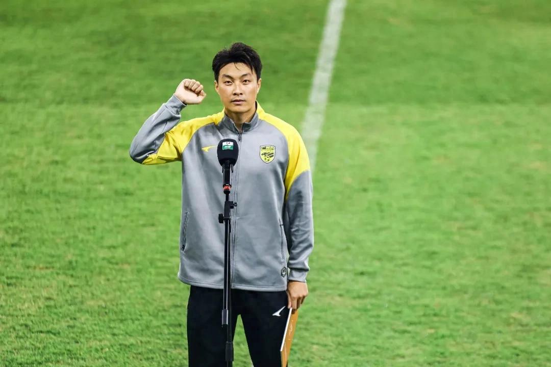 Liao Junjian: Returning this time is to help Guangzhou football achieve promotion to the Chinese Super League, making up for the regret from back then.