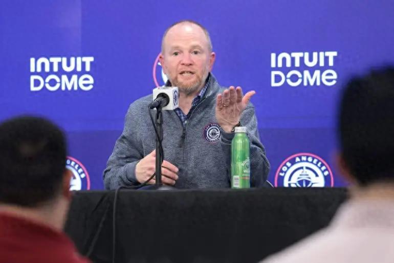 Clippers Officially Explain Parting Ways with Paul: The Meeting Lasted 3 Hours, Root Cause Was Roster Fit