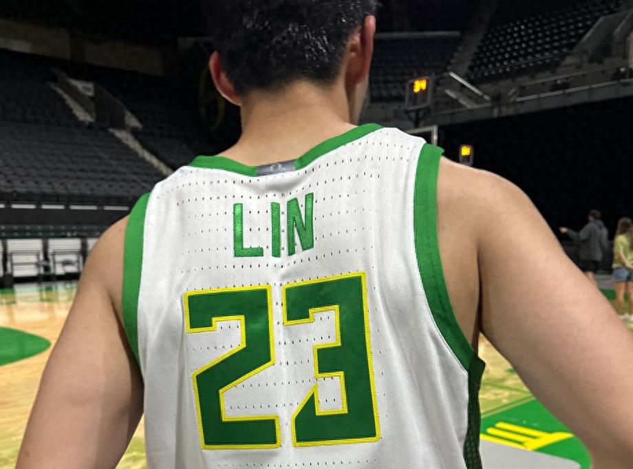 Unveiling Lin Wei's NCAA journey: Classes in the morning, training in the afternoon, local fans call him Lin Crazy 2.0