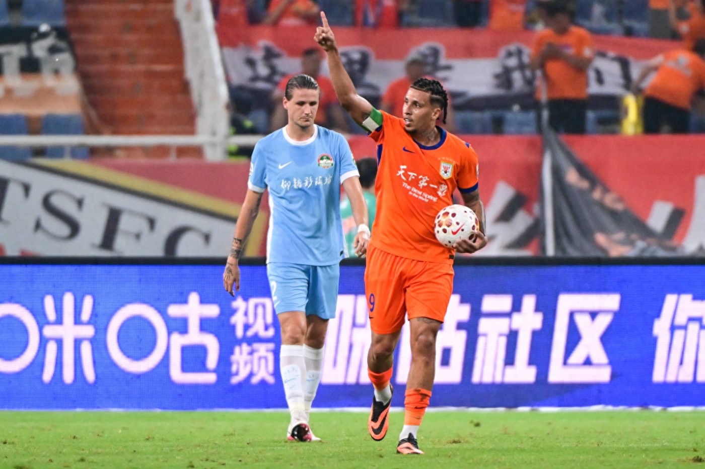 Mount Tai's Dilemma: Defensive Line Continues to Collapse, Squad Still Incomplete