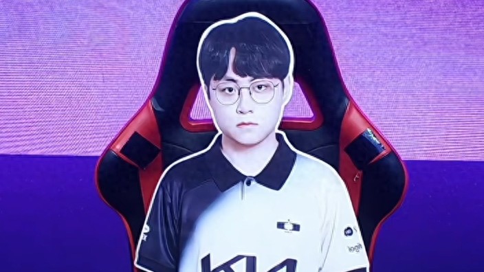 The all-Chinese LPL team got crushed by the bottom-ranked squad! Another loss stops them at the semifinals, but Xu is set for the finals and the championship.