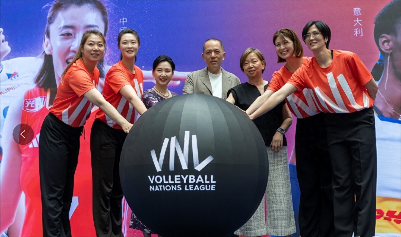 The new coach of the Chinese women's volleyball team, the new lineup, and the new atmosphere, Hui Ruoqi is certainly looking forward to the performance of this Chinese team