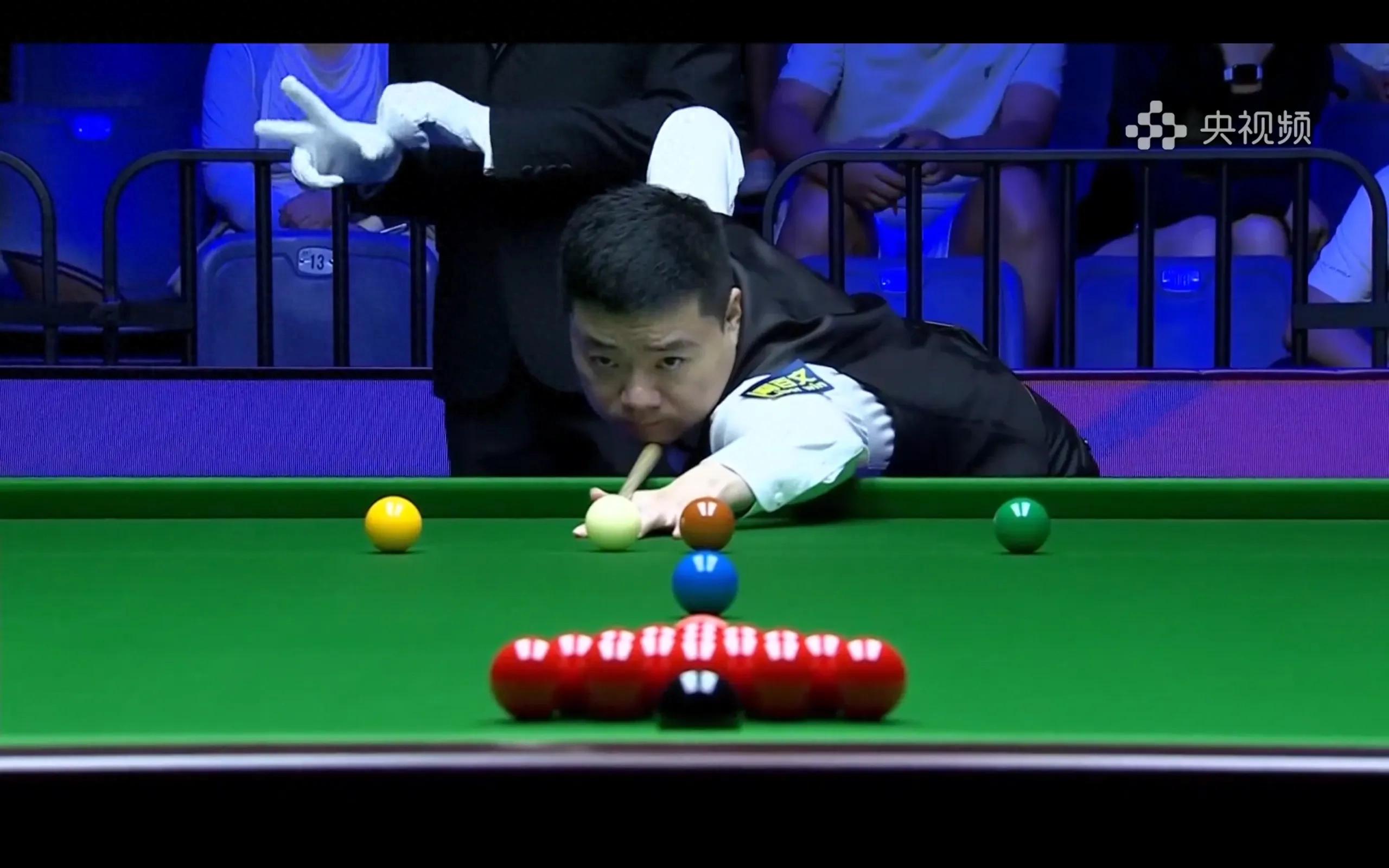 Live coverage of the Snooker Wuhan Open is underway: Ding Junhui vs Moody, Higgins is also competing, and Zhao Xintong will play tonight.